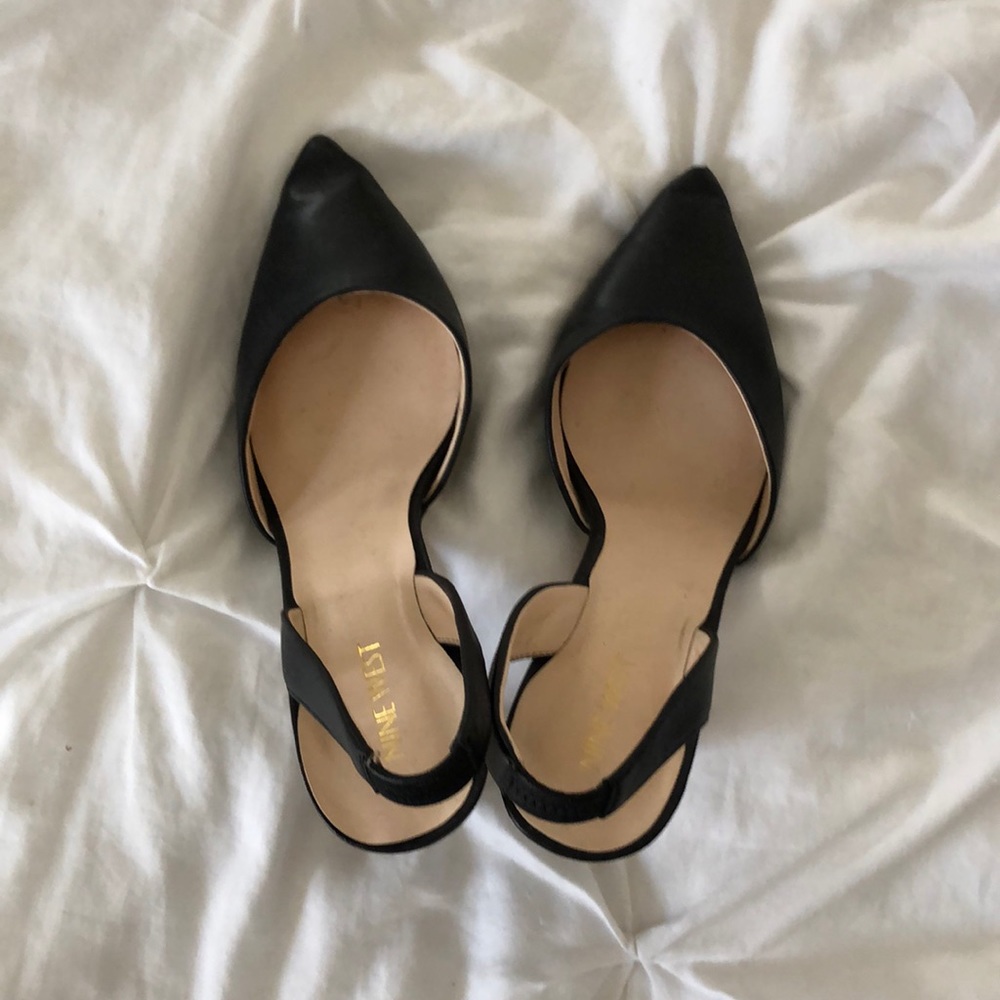Nine West black sling back pumps